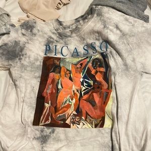 picasso T shirt tie dye background